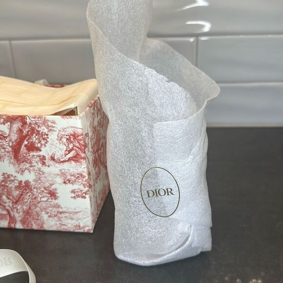 Dior Gift Box Bundle (4 Piece) - Picture 3 of 8